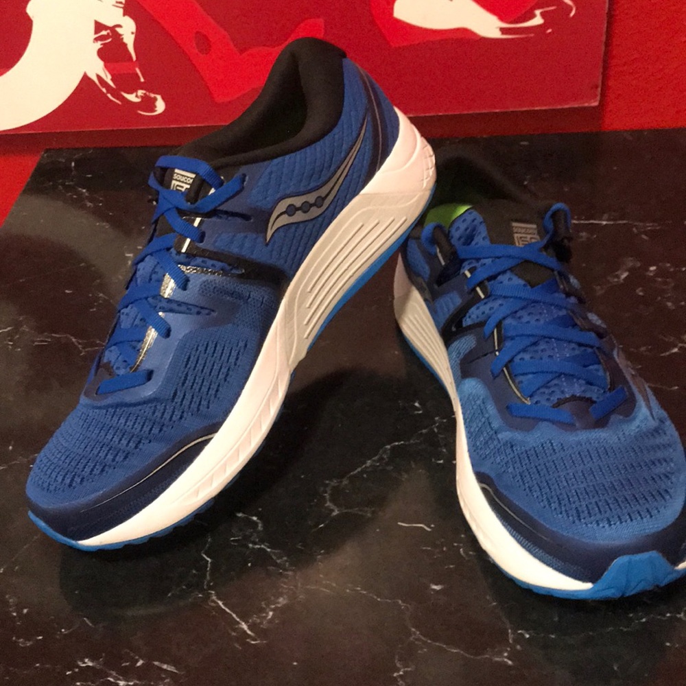 Men’s Saucony Guide ISO 2 size 10 Blue